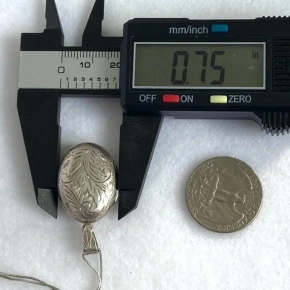 VTG Sterling Silver 925 Oval Etched Photo Locket Pendant Necklace 18" Box Chain - Picture 14 of 16